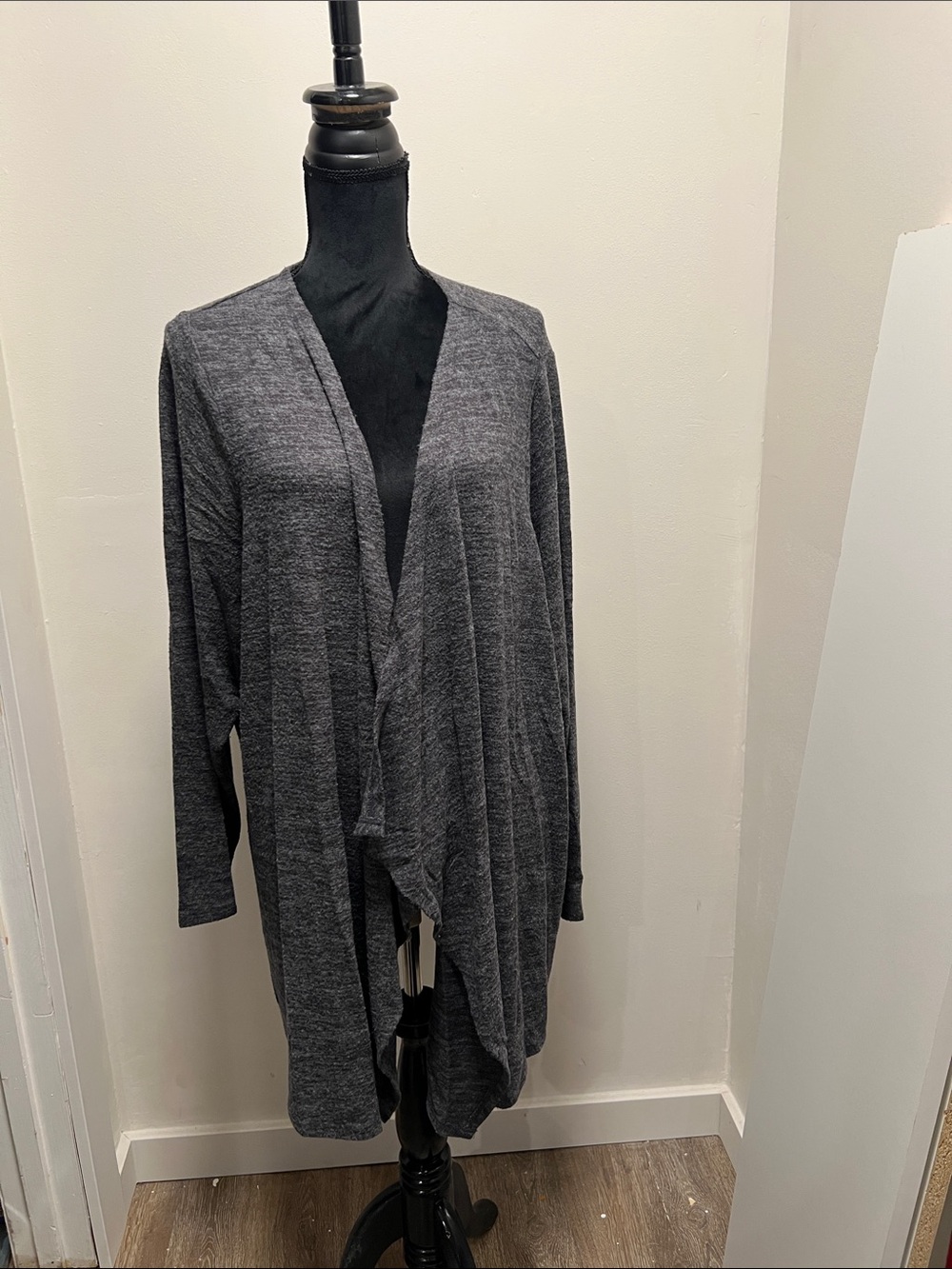 TORRID Cardigan Sweater Gray Open Long Duster Womens 4 Comfortable Stretch